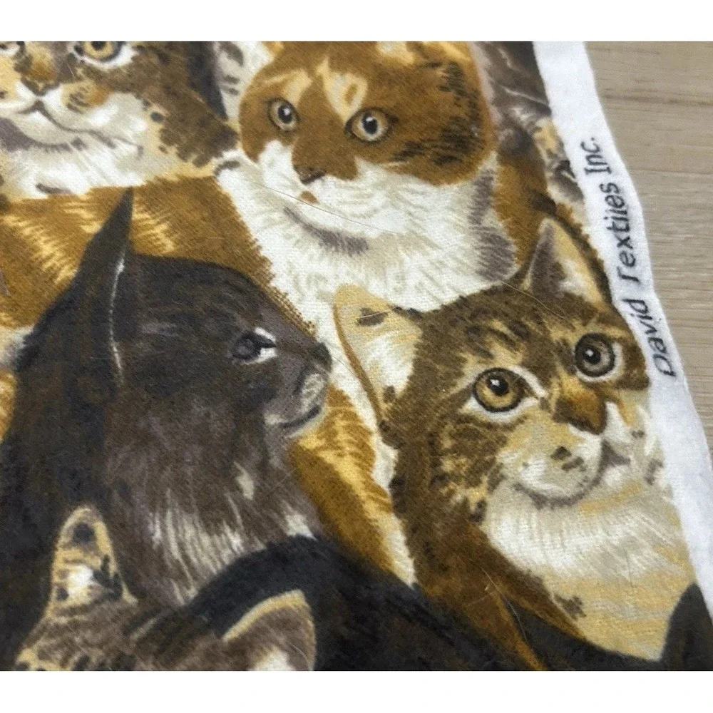 3ft x 2ft of Cats Feline Kitten all over Print Fabric David Textiles
